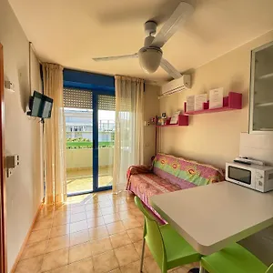 Grazioso N 66 A A 100 Mt Dal Mare Apartment